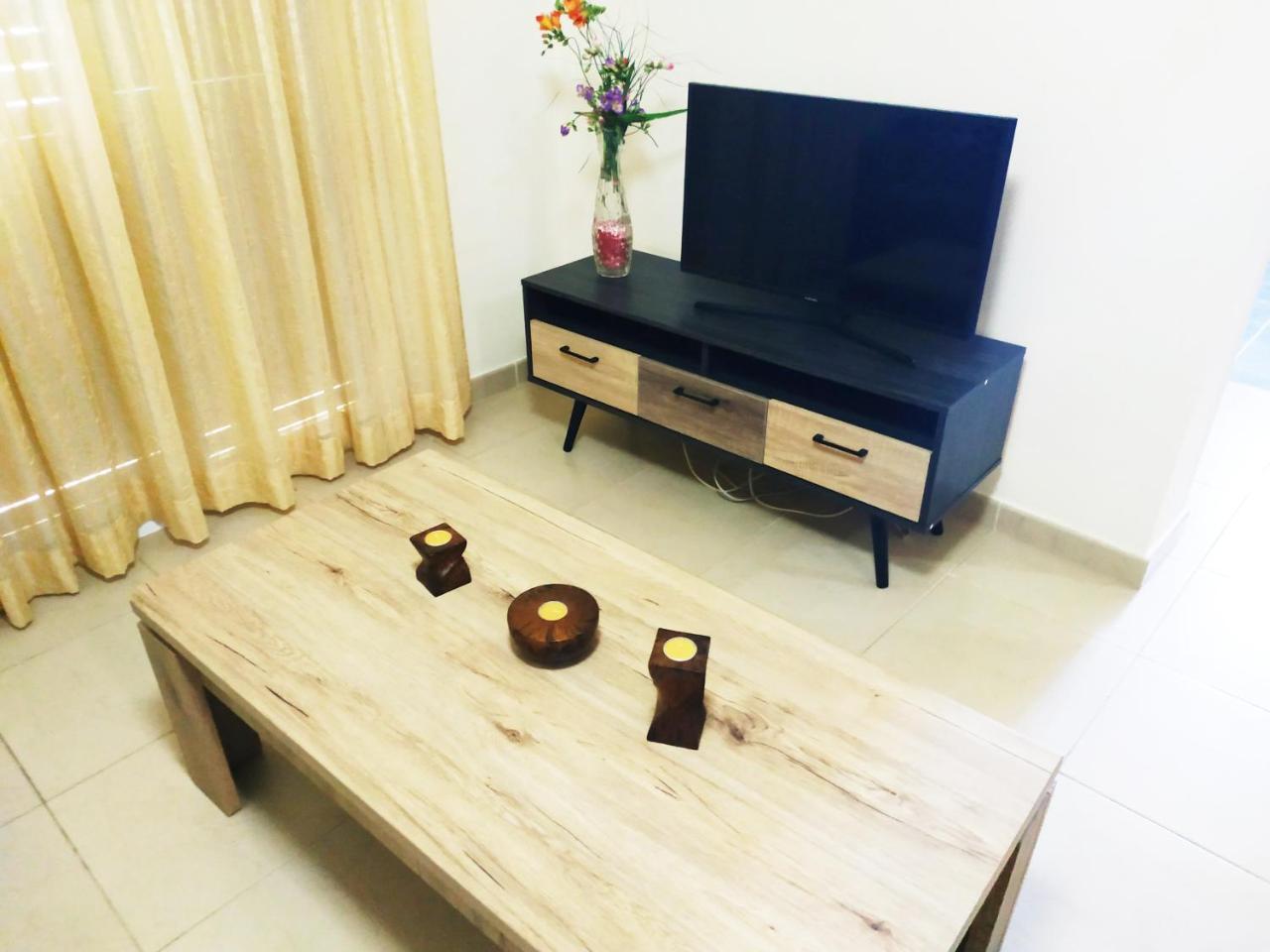 Kissos Apartment Paphos Ngoại thất bức ảnh