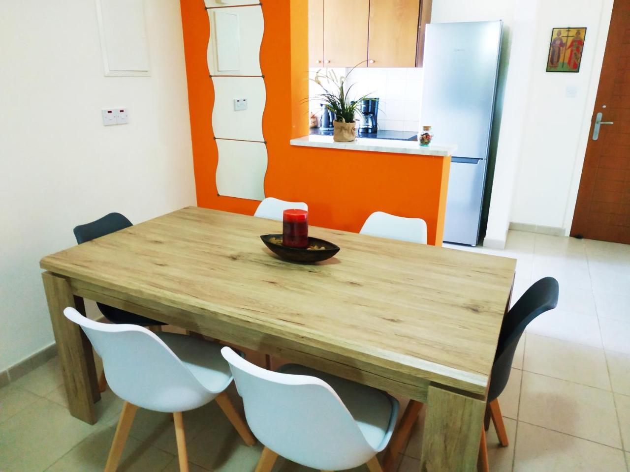 Kissos Apartment Paphos Ngoại thất bức ảnh