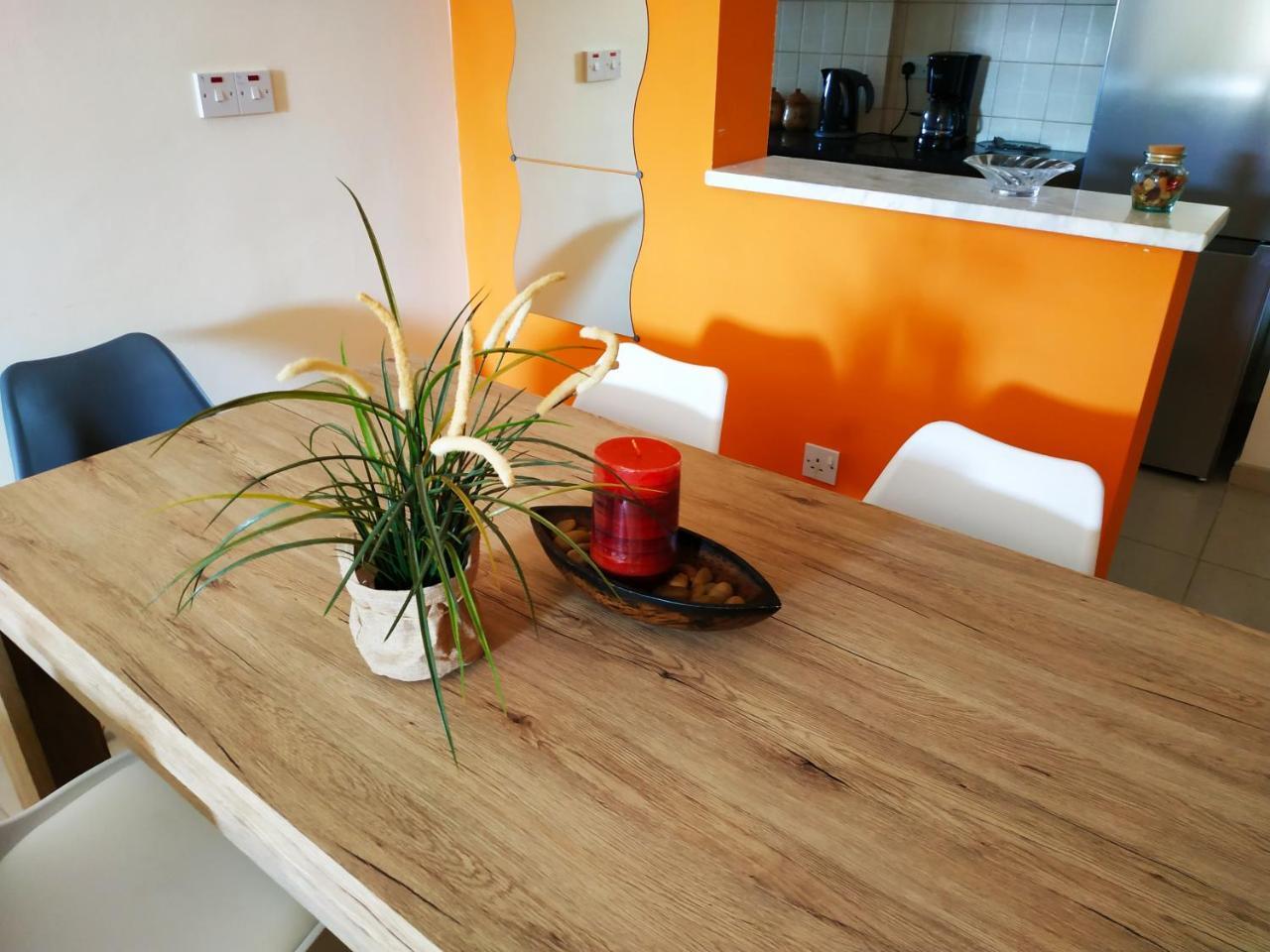 Kissos Apartment Paphos Ngoại thất bức ảnh