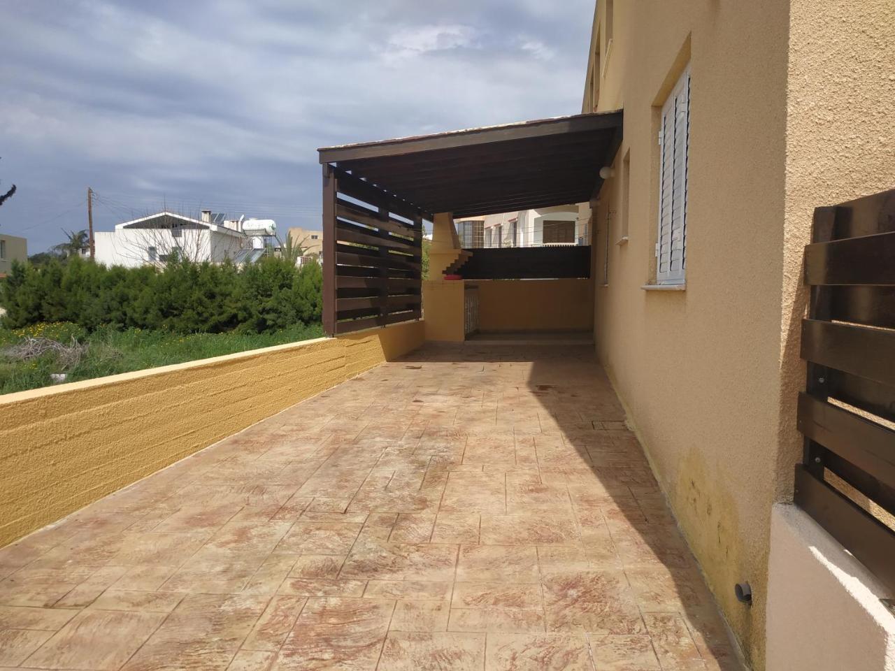 Kissos Apartment Paphos Ngoại thất bức ảnh